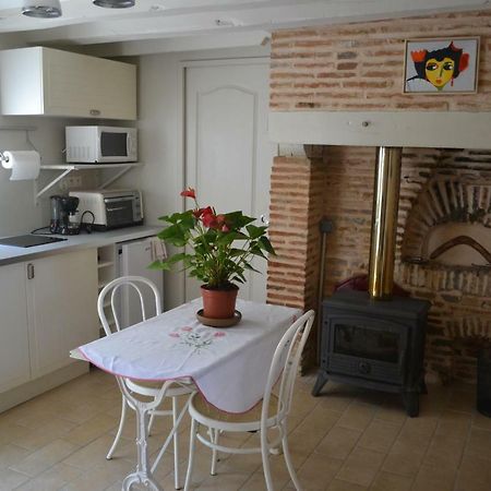La Licorne Bed & Breakfast Lamarche-Sur-Saone Dış mekan fotoğraf