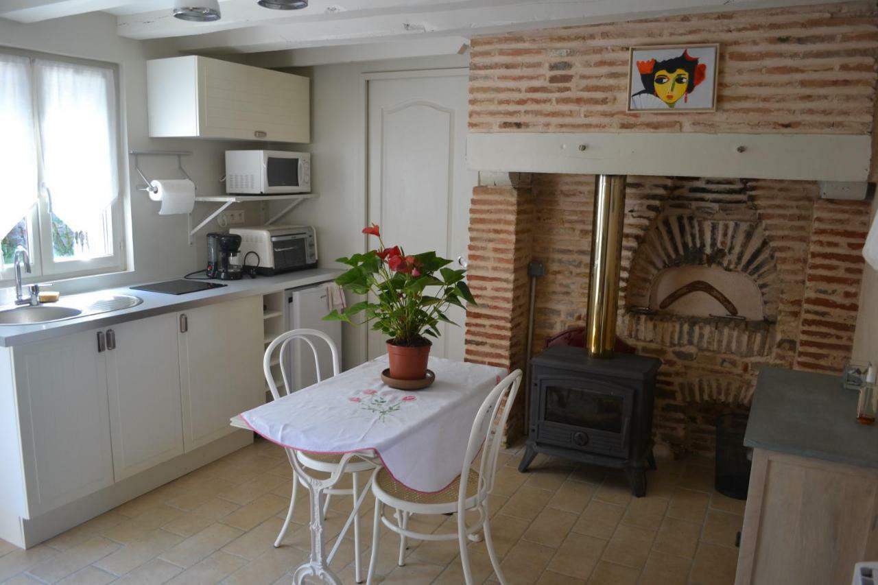La Licorne Bed & Breakfast Lamarche-Sur-Saone Dış mekan fotoğraf